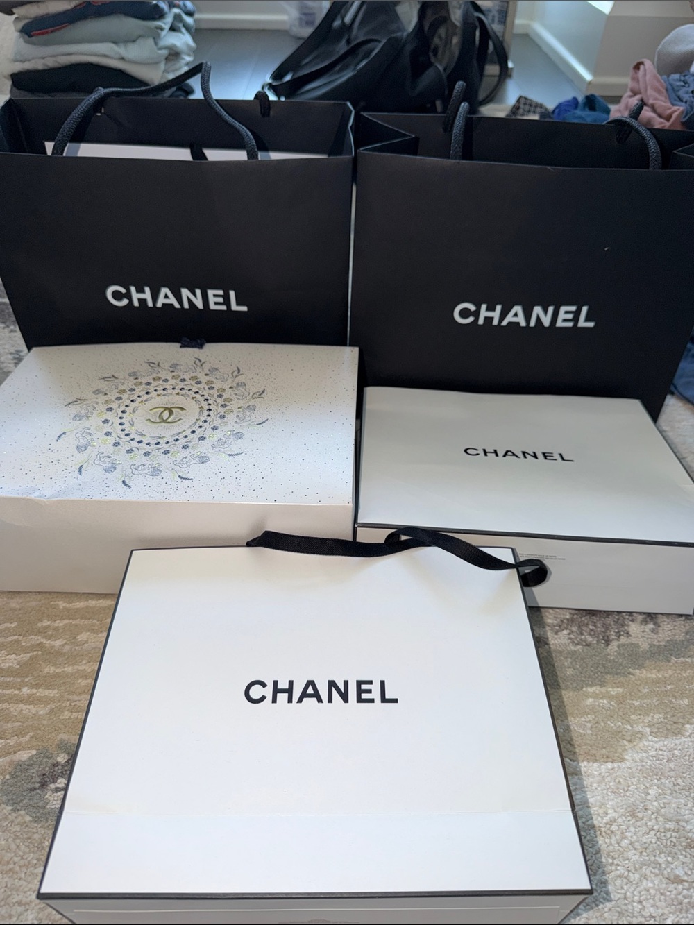 CHANEL Gift Bags - Picture 1 of 1